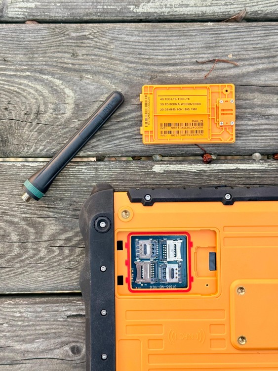 Планшет Runbo P2