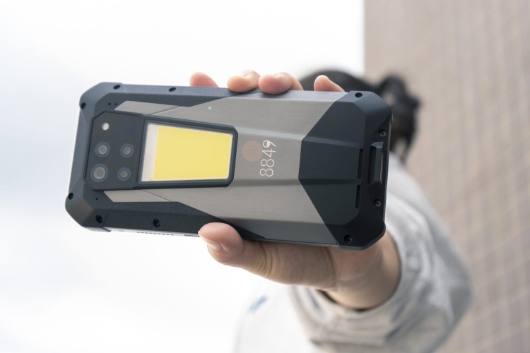 Unihertz Tank 3 Pro (18 + 512GB)
